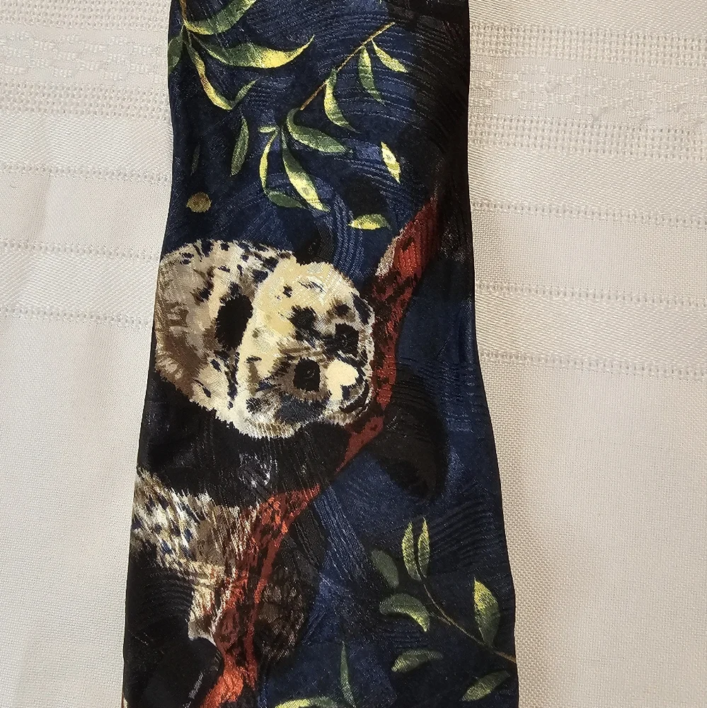 Panda 100% Silk Endangered Species Vintage Collectible Tie